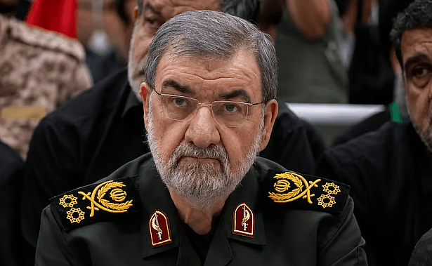 জব্দ ২ হাজার ৪০০ কোটি ডলার ছাড় না হলে যুক্তরাষ্ট্রের সঙ্গে চুক্তি নয়: ইরান
