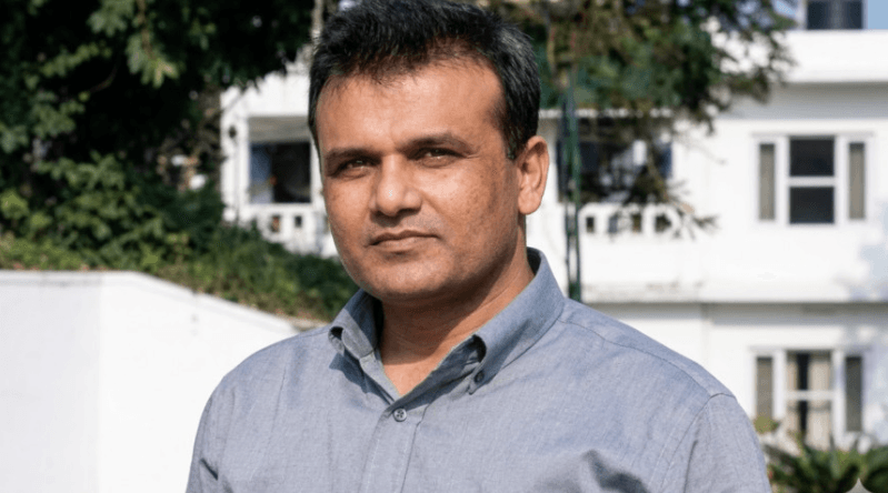 কে এই ডিসি কোহিনূর মিয়া! কেন এত আলোচনা!