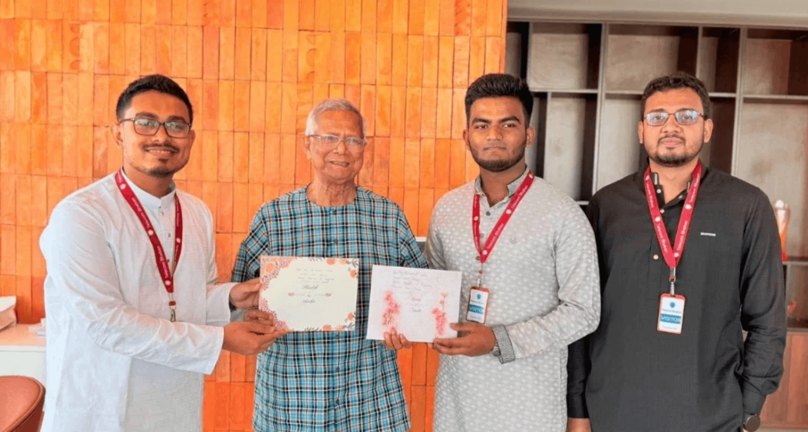 বিয়ের দাওয়াত নিয়ে ড. ইউনূসের সঙ্গে দেখা করলেন সাদিক কায়েম
