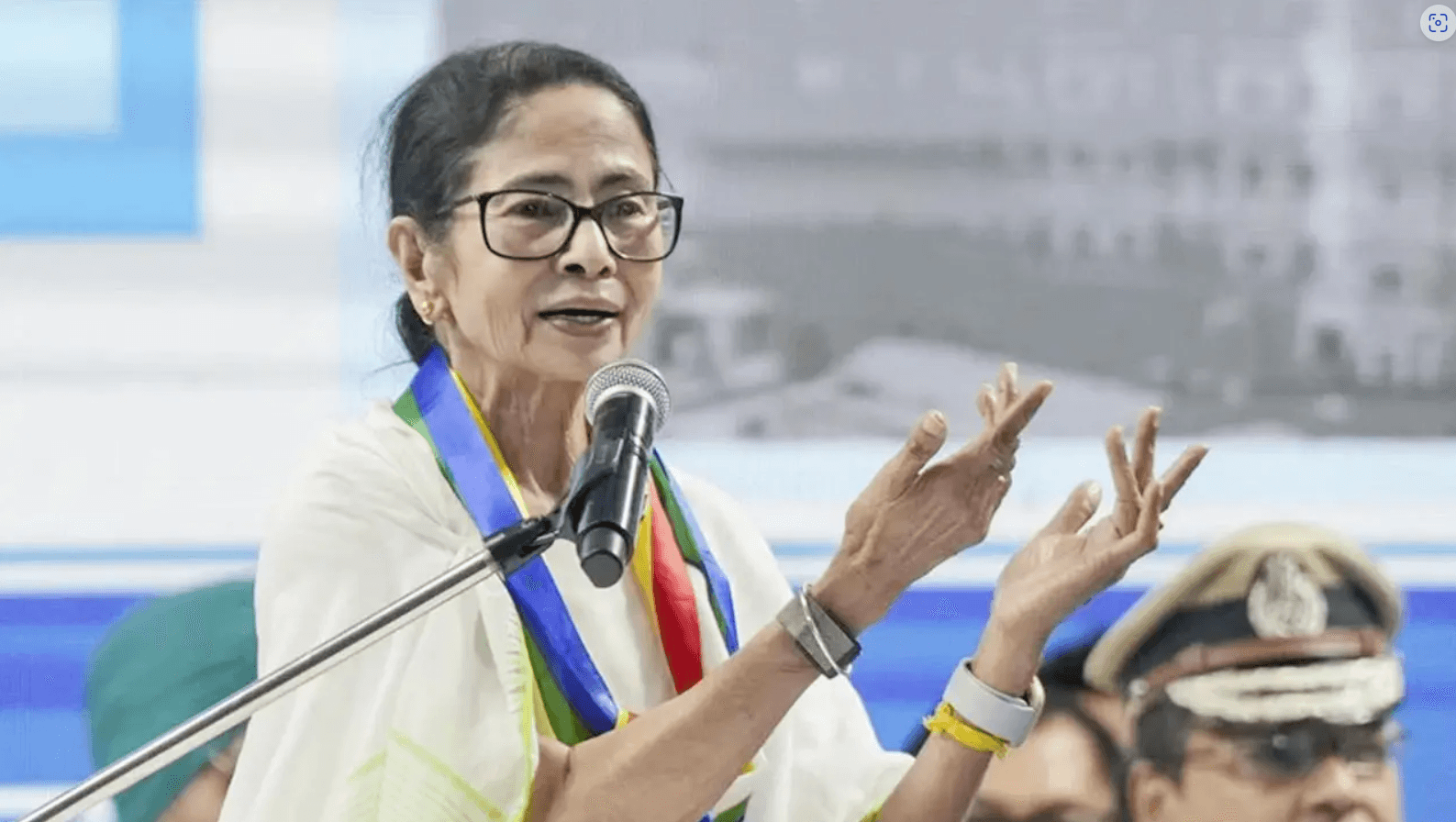 তৃণমূল থেকে মমতার ‘অপসারণ’, বিদ্রোহীদের নতুন কমিটি ঘোষণা