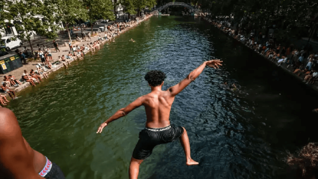 ফ্রান্সে ইতিহাসের অন্যতম ভয়াবহ দাবদাহ, সাঁতার কাটতে গিয়ে ৪০ জনের মৃত্যু