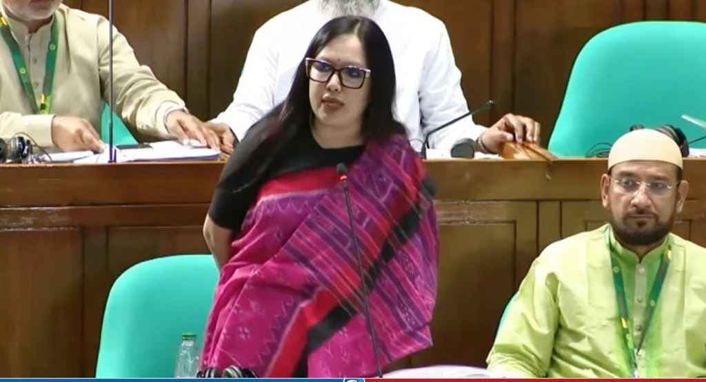 যুক্তরাষ্ট্রের সঙ্গে হওয়া চুক্তি সংসদে তোলার দাবি রুমিন ফারহানার