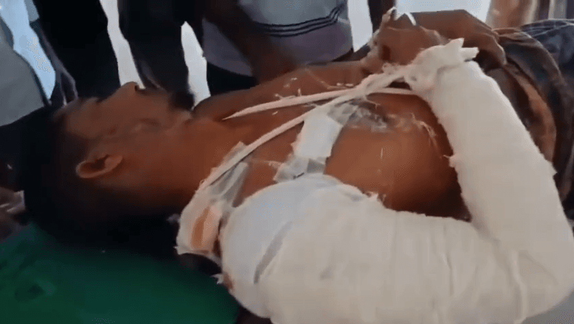 সুন্দরবনে মধু সংগ্রহ করতে গিয়ে বাঘের আক্রমণে মৌয়াল আহত