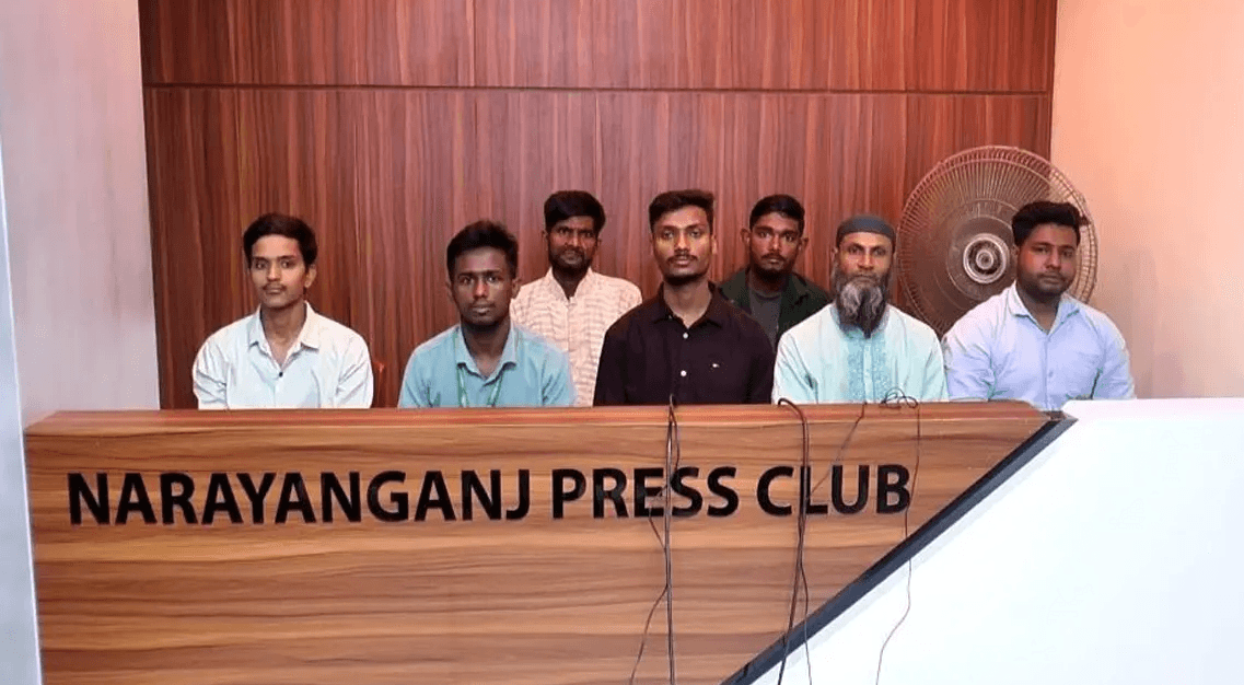 নারায়ণগঞ্জে পশুর হাটের বরাদ্দ চাইলেন আহত জুলাই যোদ্ধারা, প্রশাসনিক হয়রানির অভিযোগ