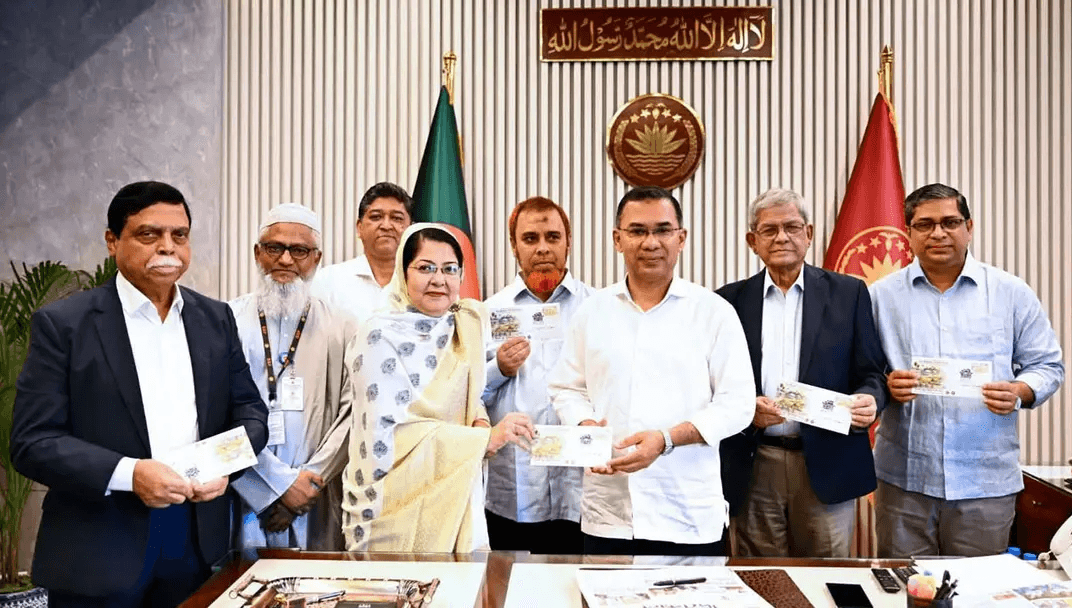 জাতীয় পল্লী উন্নয়ন দিবস উপলক্ষে স্মারক ডাক টিকিট উদ্বোধন