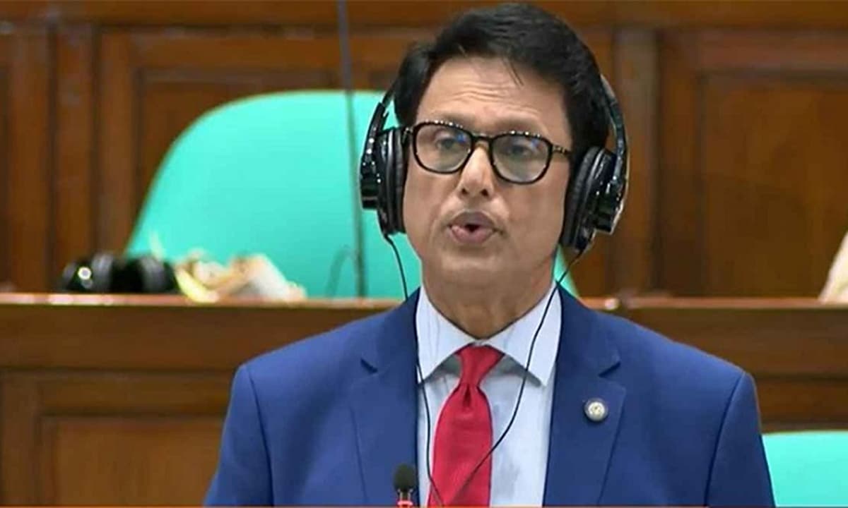 এইচএসসি পরীক্ষায় প্রশ্নপত্রে ভুল ও কঠিন প্রশ্ন নিয়ে ক্ষোভ, দুই প্রশ্নে পূর্ণ নম্বরের ঘোষণা