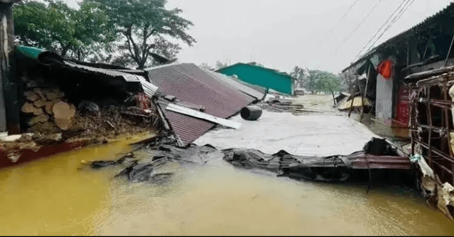চট্টগ্রাম বিভাগে ছয় দিনে বন্যা ও পাহাড়ধসে নিহত ৪৩, ক্ষতিগ্রস্ত প্রায় ৮.৭ লাখ মানুষ