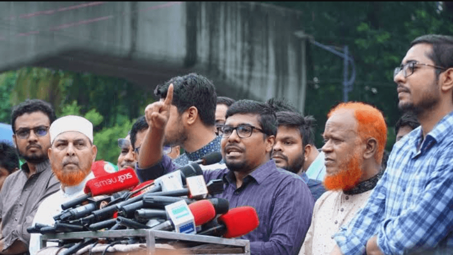 ছাত্রদলের ‘সন্ত্রাস’ নিয়ন্ত্রণ না হলে ভয়াবহ পরিণতির হুঁশিয়ারি ছাত্রশিবির সভাপতির